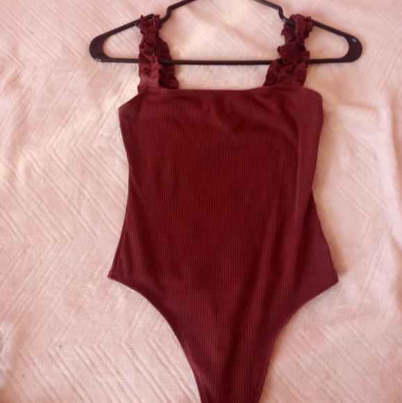 Extra small Sunday best top - Picture 1 of 3